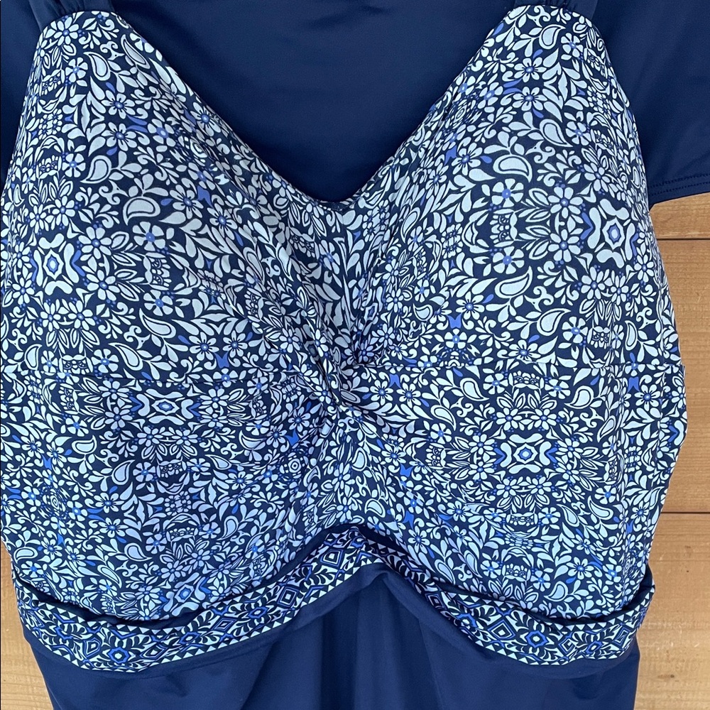 Lands' End Swimsuit Tankini Swim Dress Blue & White Slimming Plus Size 18 - Picture 2 of 13